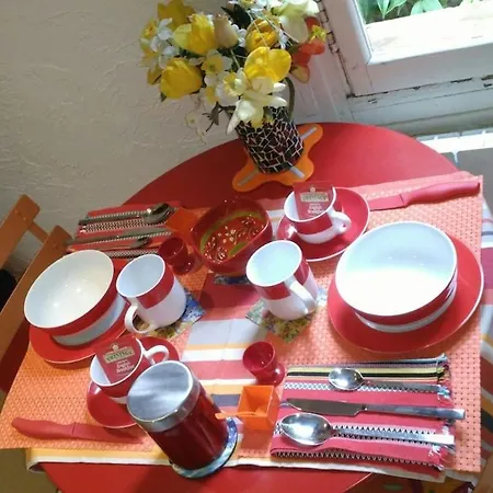 アパート Romantic Ideal Young Couple Portable Aircon コリウール